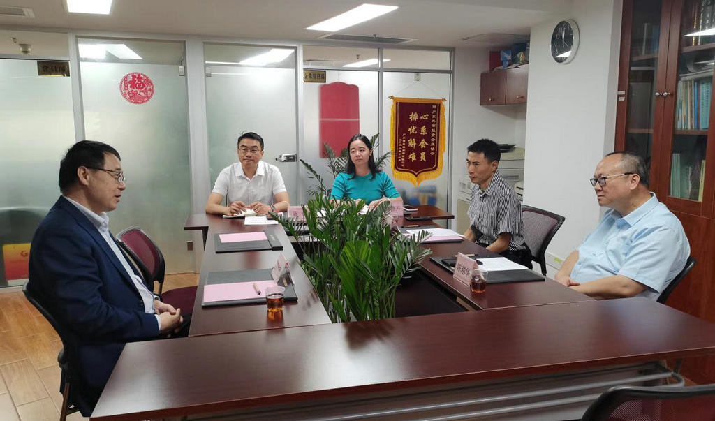 我会陈越华会长会见中协原高强副会长.jpg