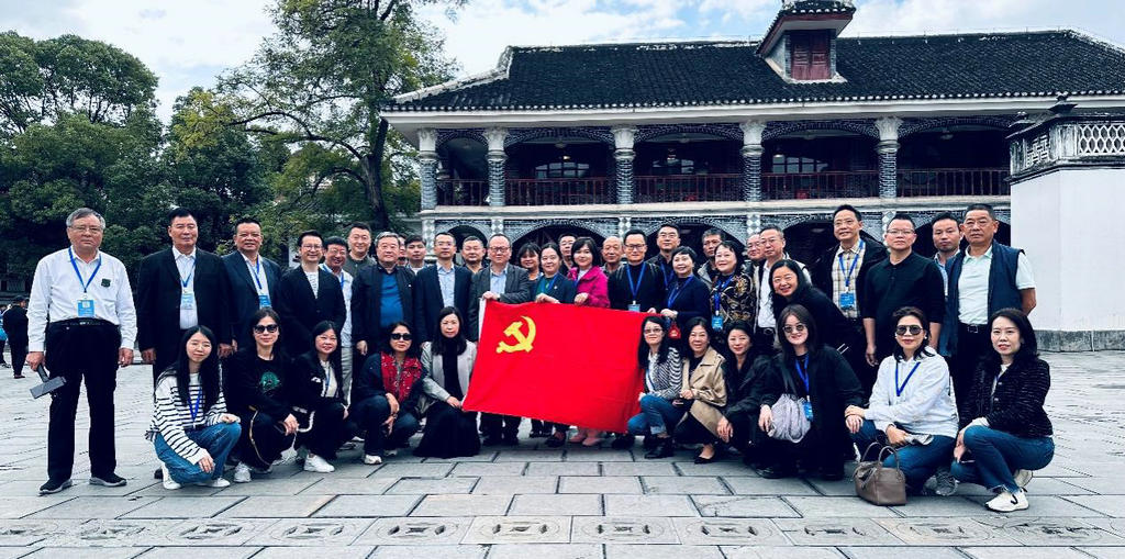 我会组织广东（外资）企业赴贵州开展经贸交流考察活动 (8).jpg