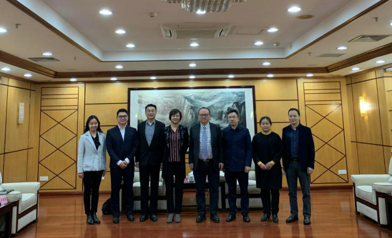 我会陈越华会长会见路易达孚集团北亚区副总裁兼公共事务部总经理孙咏华一行 (2).jpg