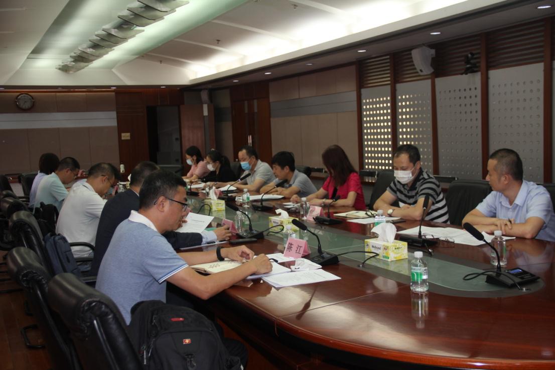 外资企业权益保护立法座谈会.jpg