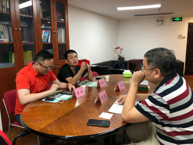 协会秘书处接待多特瑞公司来访.jpg